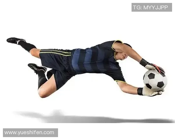 打牌与足球竞技融合探索：球星们的多元化运动魅力与挑战